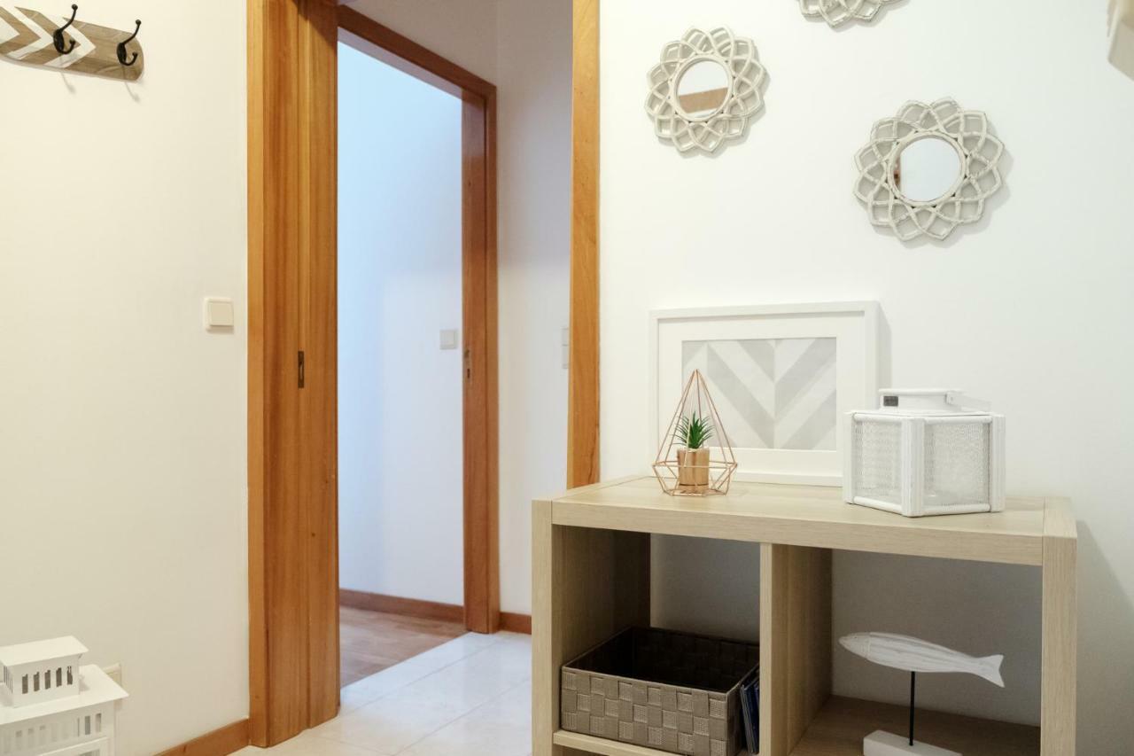 Apartment With Balcony In The Square Porto Exteriér fotografie